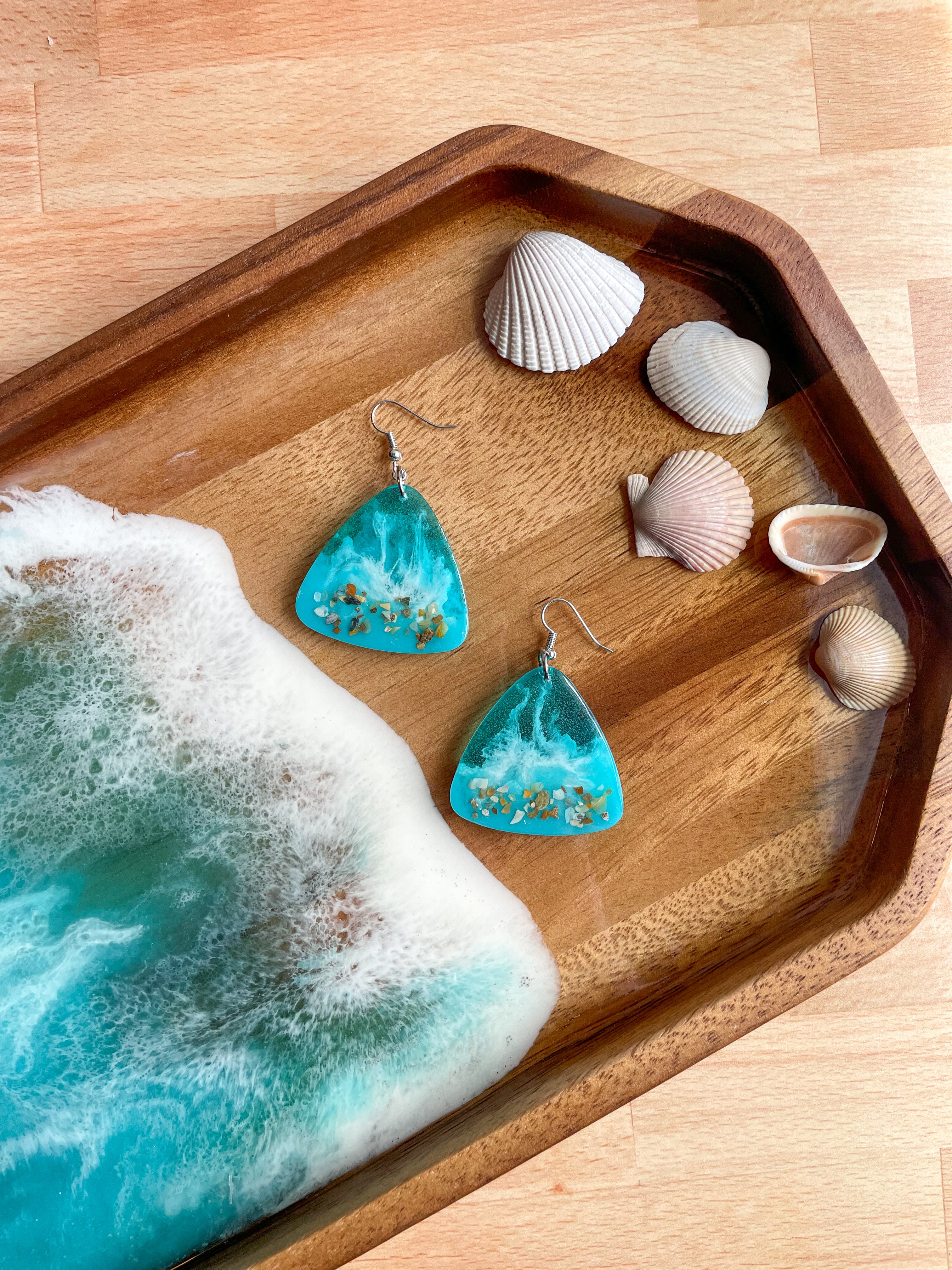 Triangle Ocean-Inspired Resin Earrings with Real Shells Triangle Ocean-Inspired Resin Earrings with Real Shells