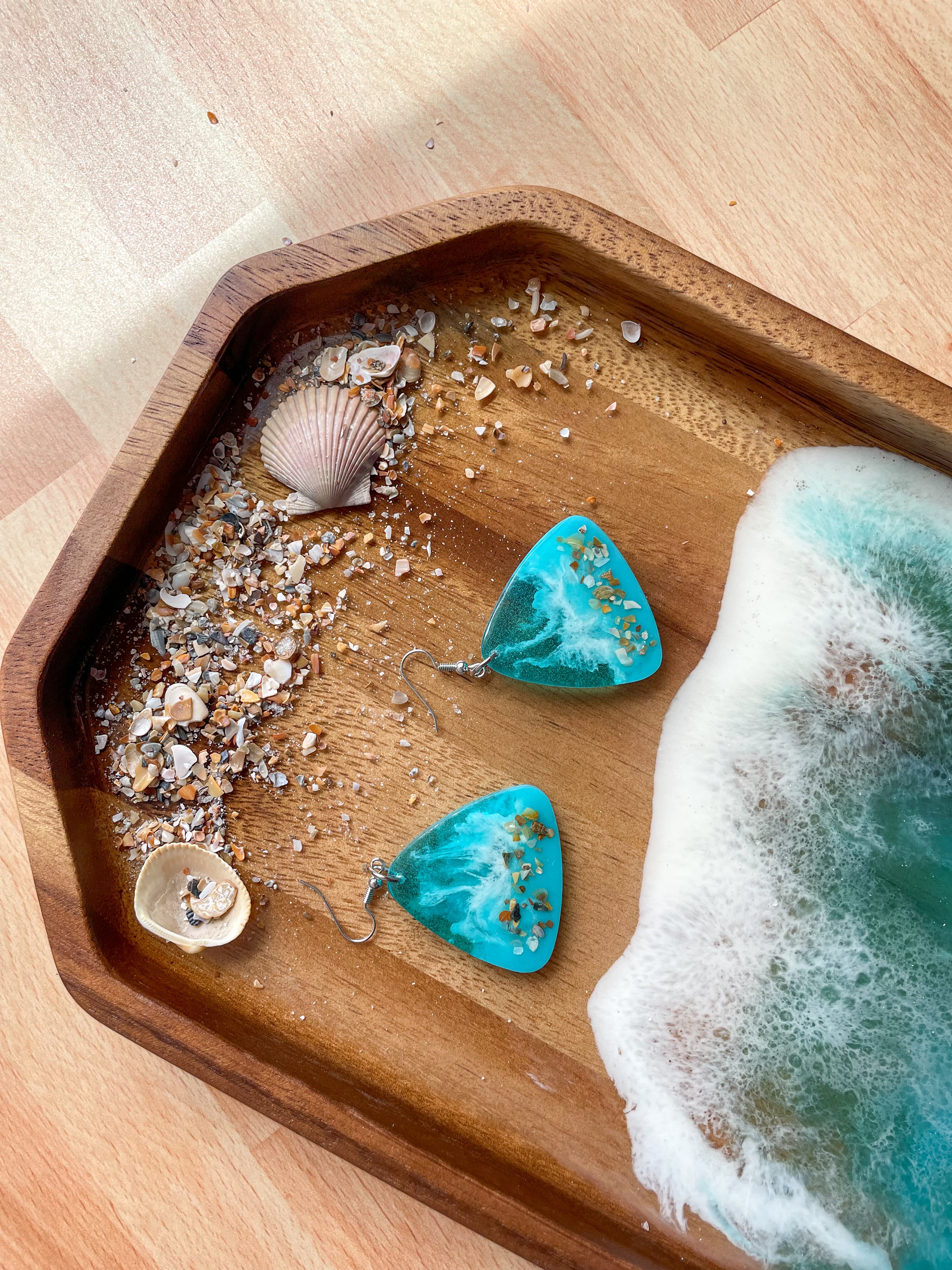 Triangle Ocean-Inspired Resin Earrings with Real Shells Triangle Ocean-Inspired Resin Earrings with Real Shells