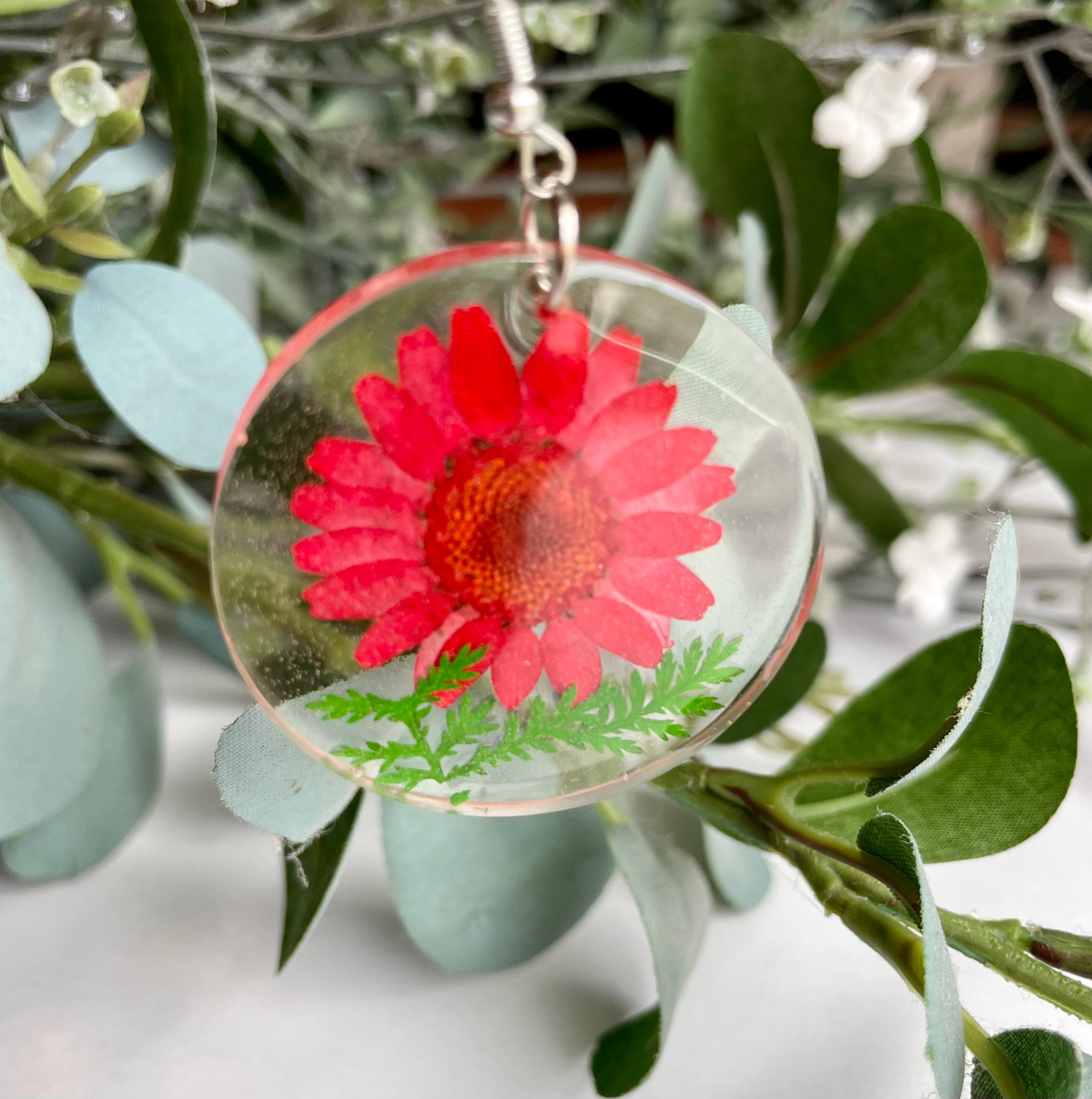 Handmade Red Flower Resin Earrings – Real Pressed Floral Jewelry Handmade Red Flower Resin Earrings – Real Pressed Floral Jewelry