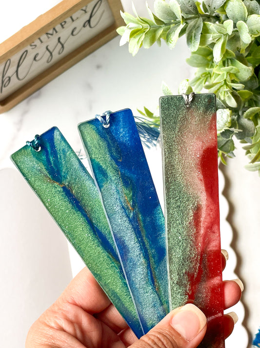 Peacock Iridescent Bookmark Bundle – Shimmering Resin Bookmarks with Tassels (Set of 3) Handmade