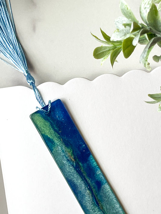 Peacock Iridescent Bookmark Bundle – Shimmering Resin Bookmarks with Tassels (Set of 3) Handmade