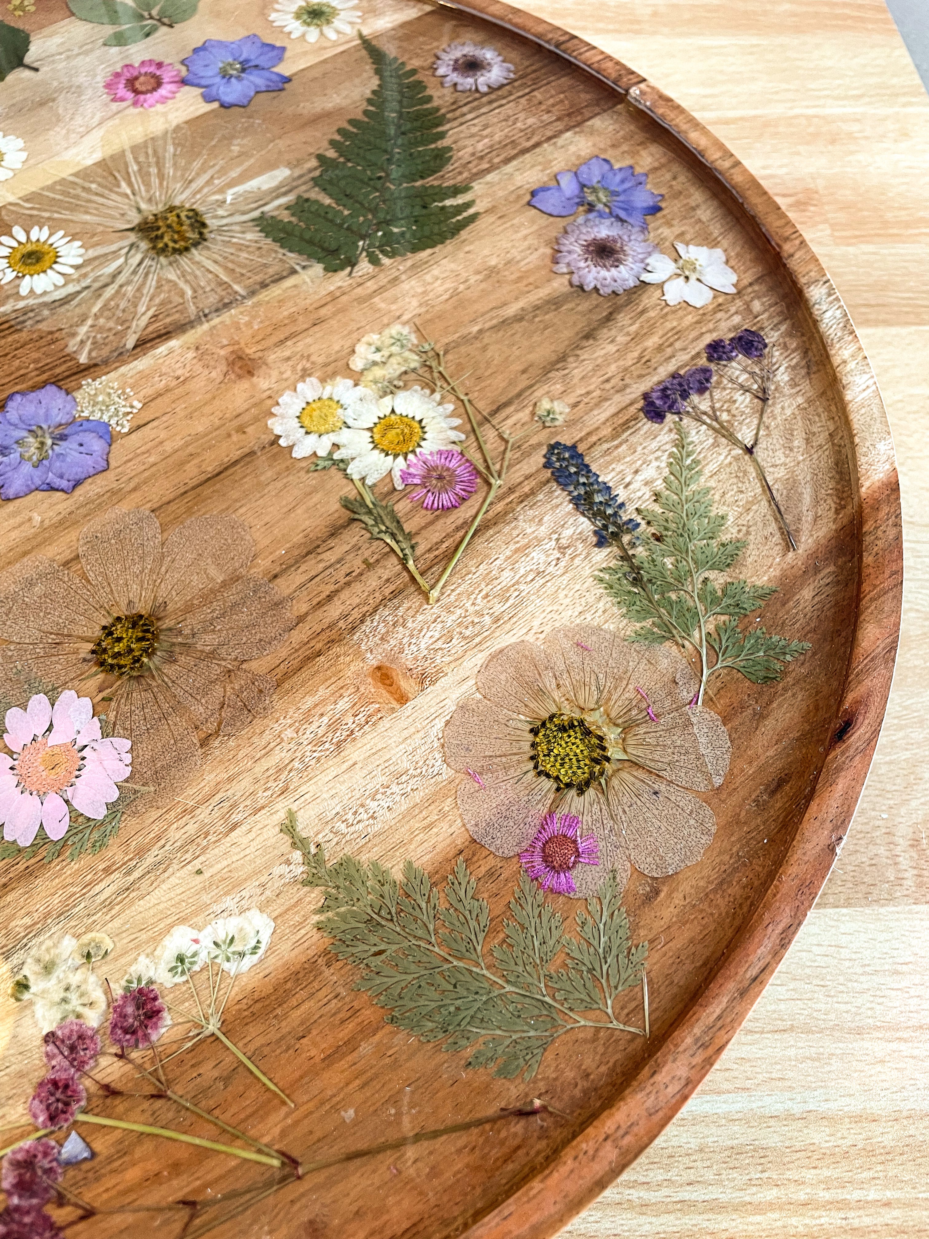 Acacia Wood Lazy Susan with Real Embedded Flowers