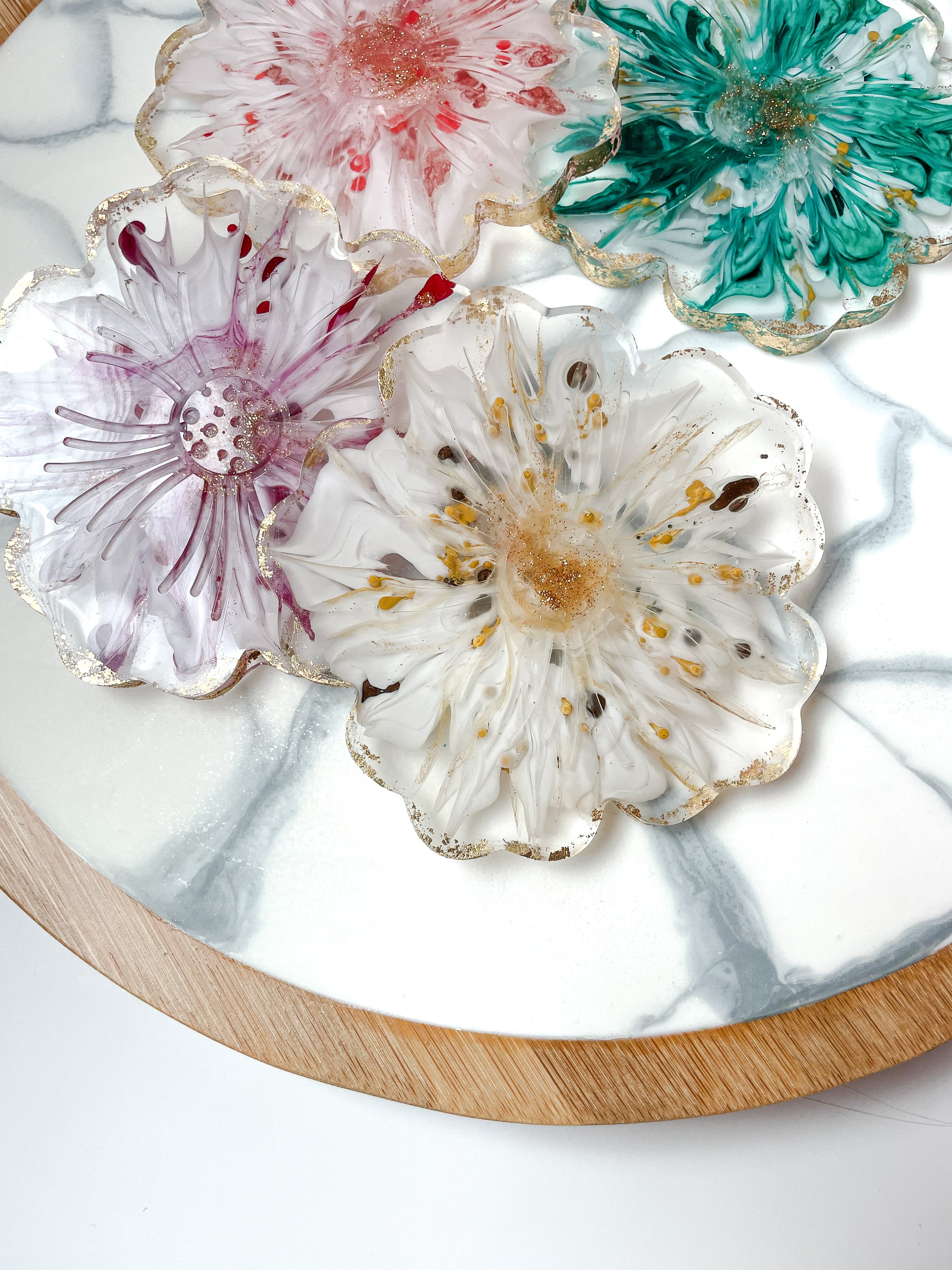 Fall Flower-Shaped Resin Coaster Set (Set of 4)