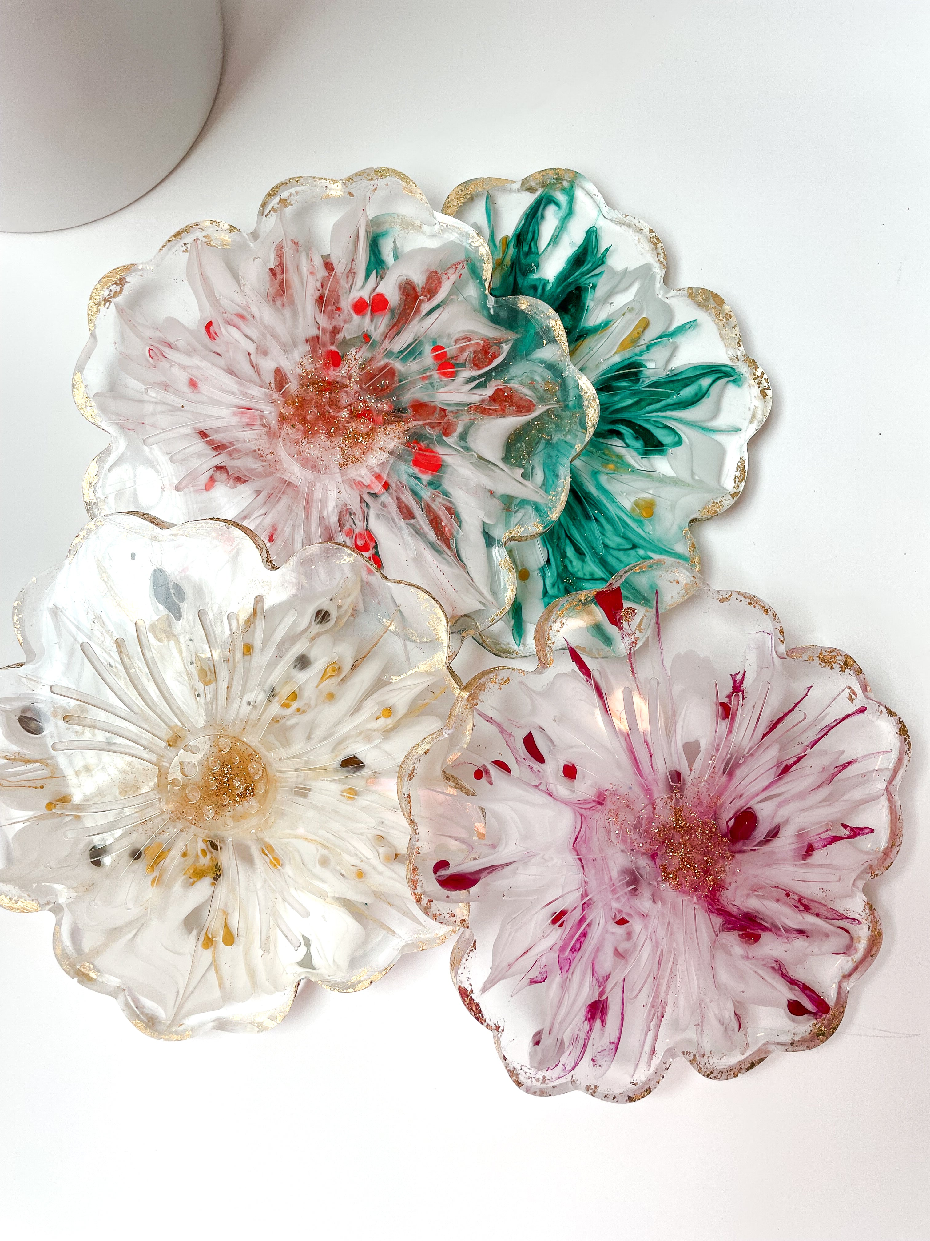 Fall Flower-Shaped Resin Coaster Set (Set of 4)