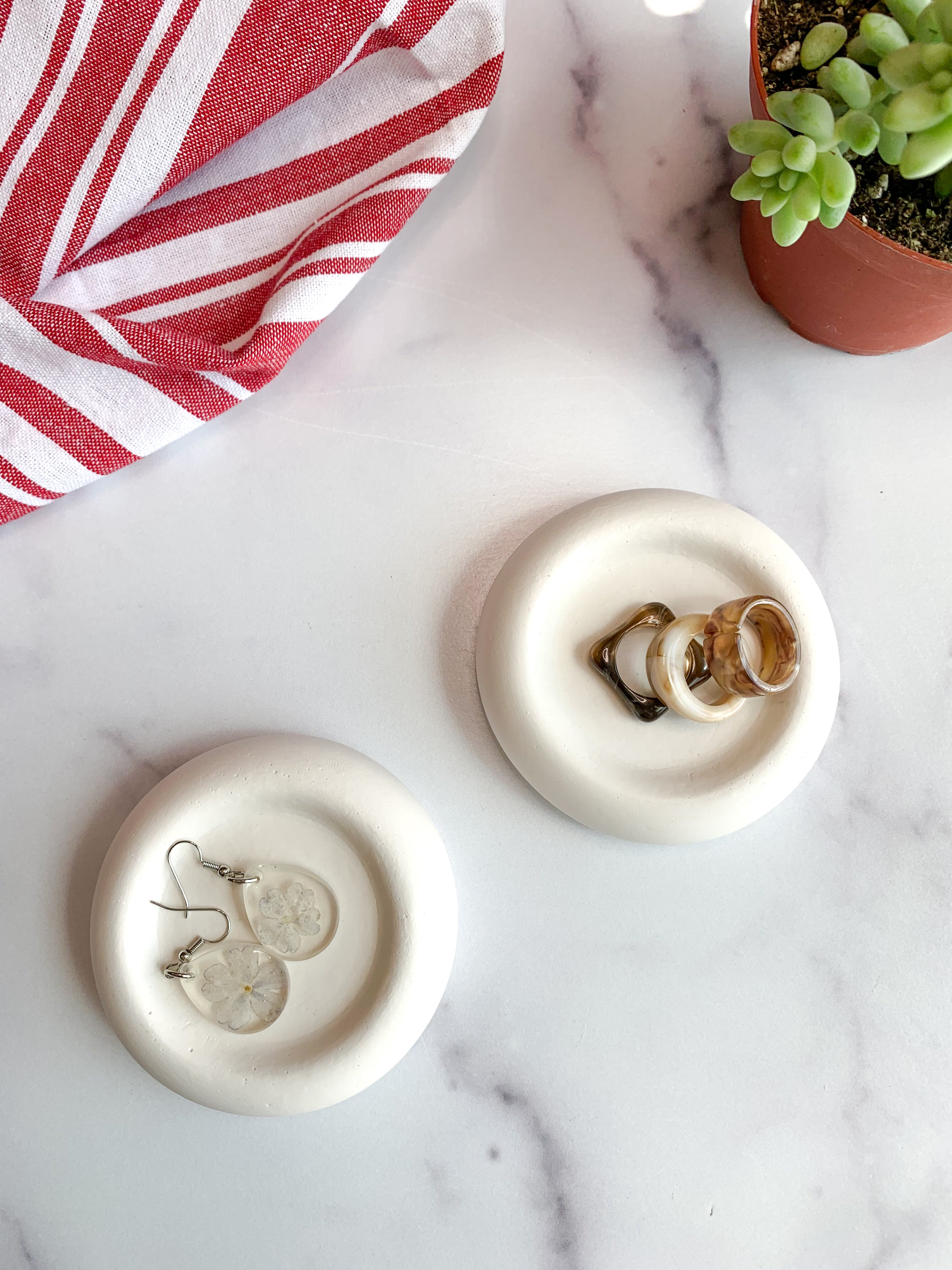 Natural White Stone Ring Dish (Set of 2)